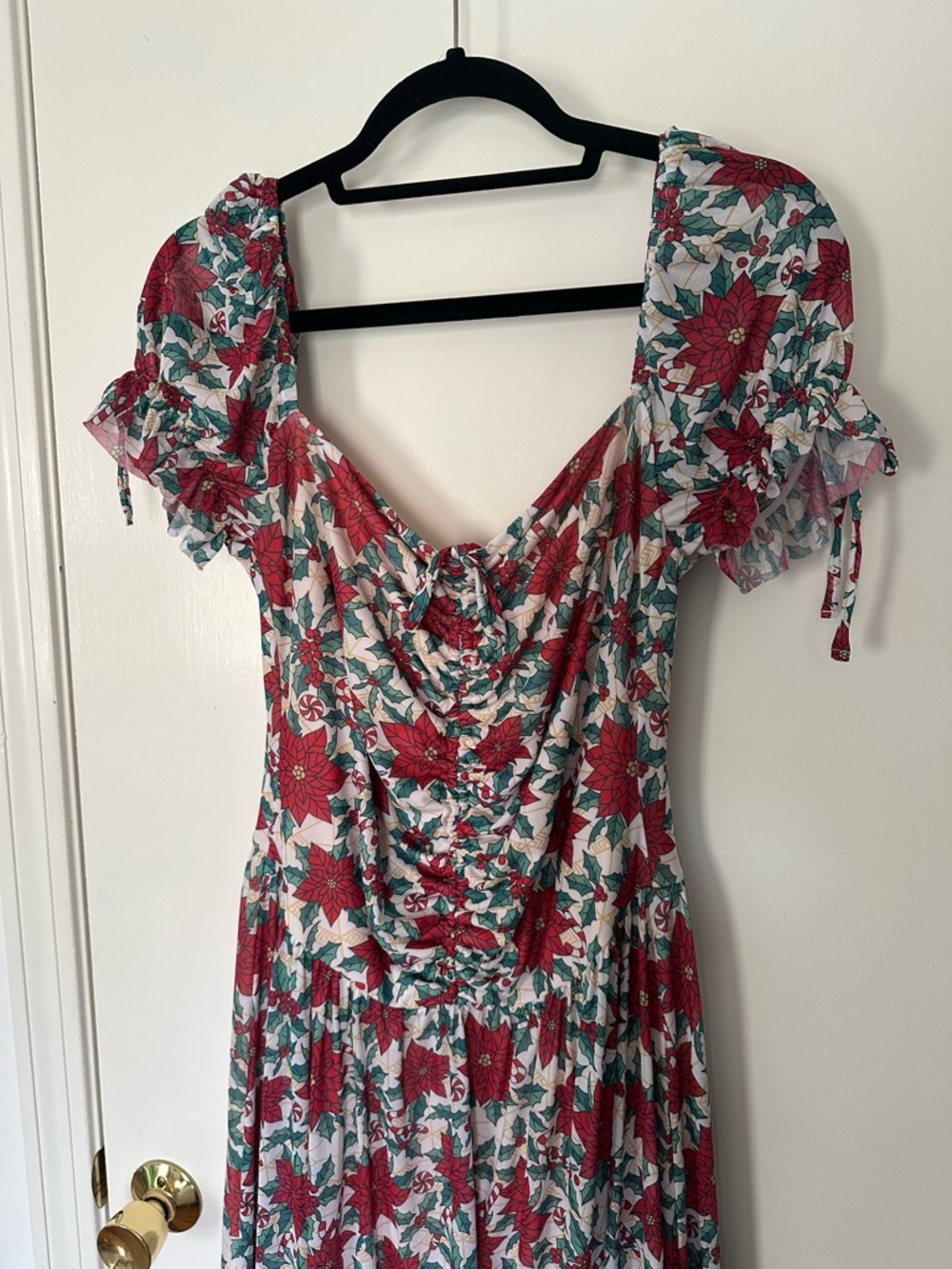 Poinsettia Maxi Christmas Short Sleeve Dress size Large BlackMilk - Picture 6 of 7